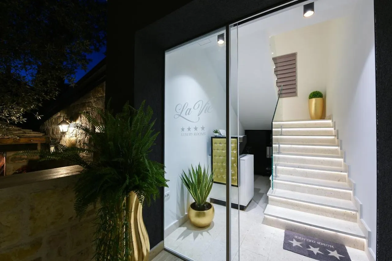 Luxury Rooms Lavie 자다르
